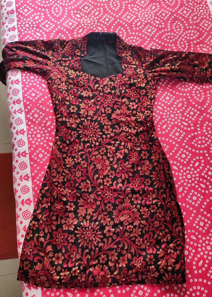 Desi Aesthetics short kurti with velvet flowery Detailing Size S