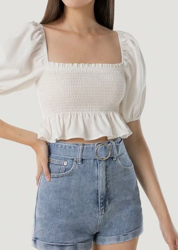 Ruffle Top🦢