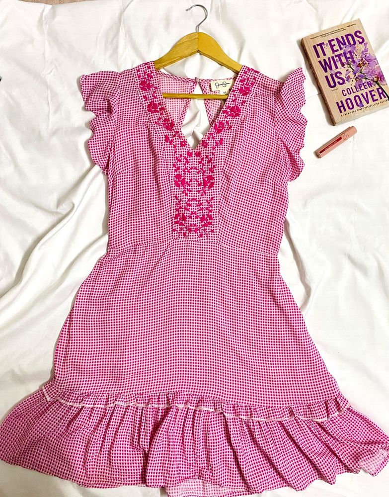 Pink Gingham Dress 💕🌸