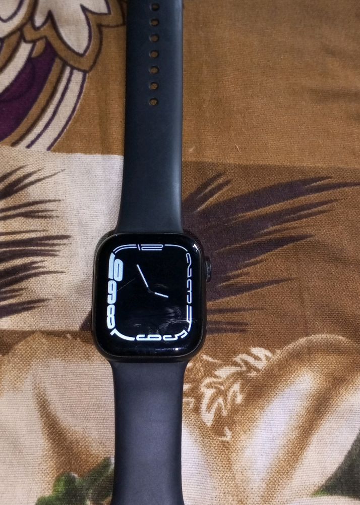 Apple Watch Series 8