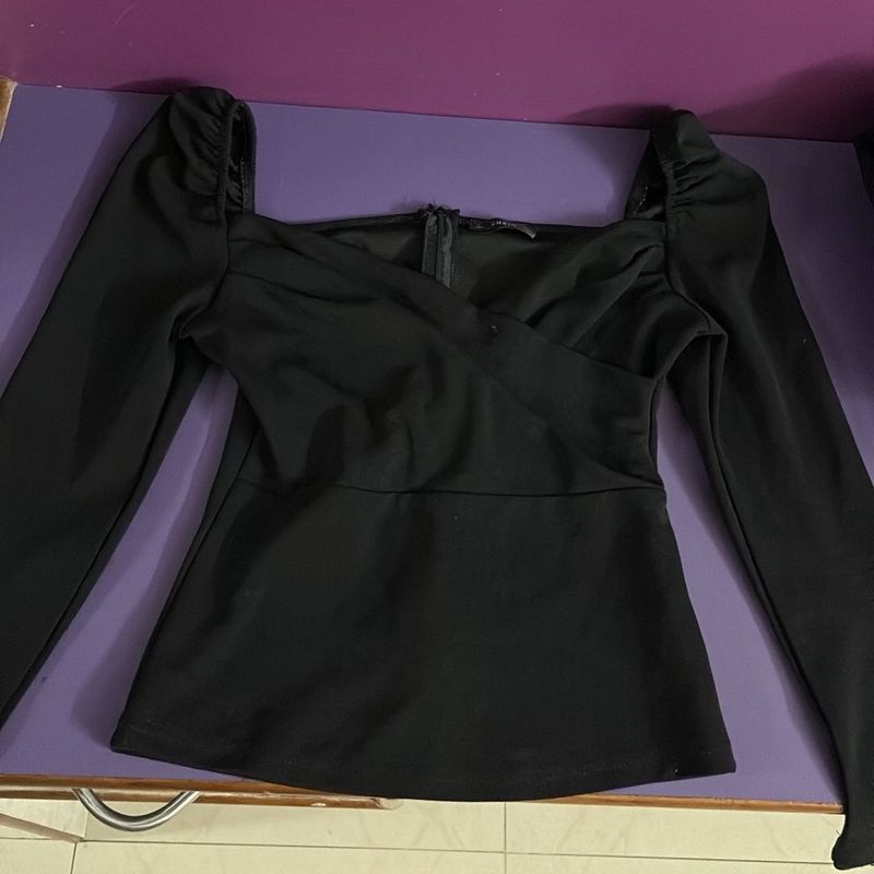Chic Black Long Sleeve Top