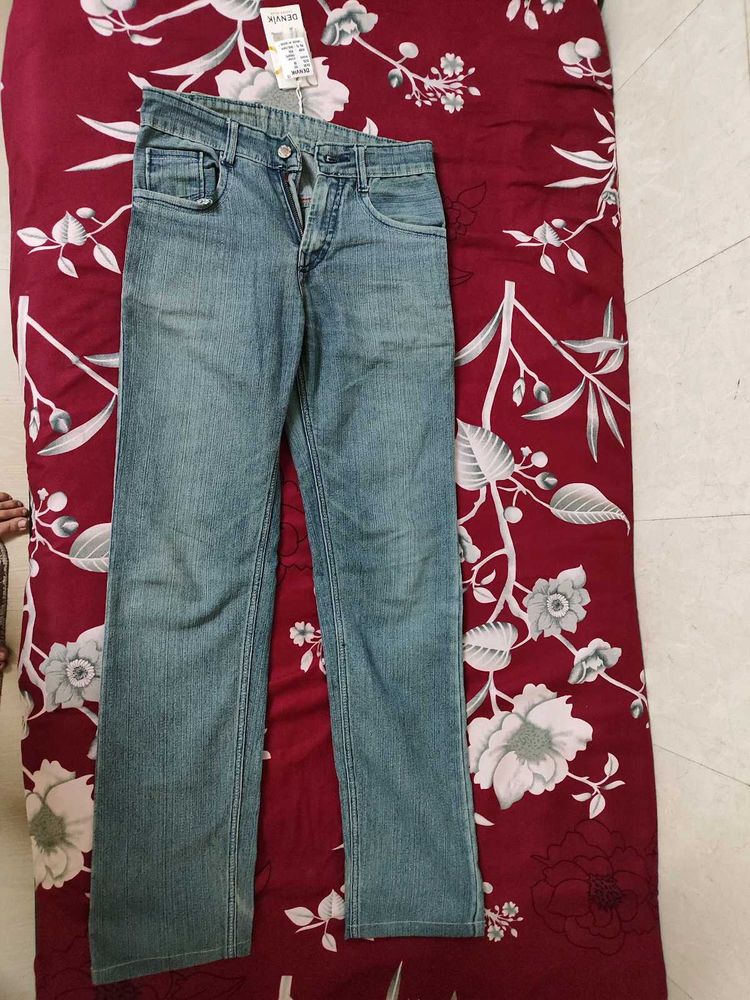 Straight Fit Dust Blue Jeans