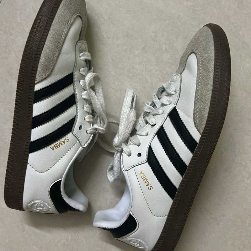 Adidas Samba Sneakers