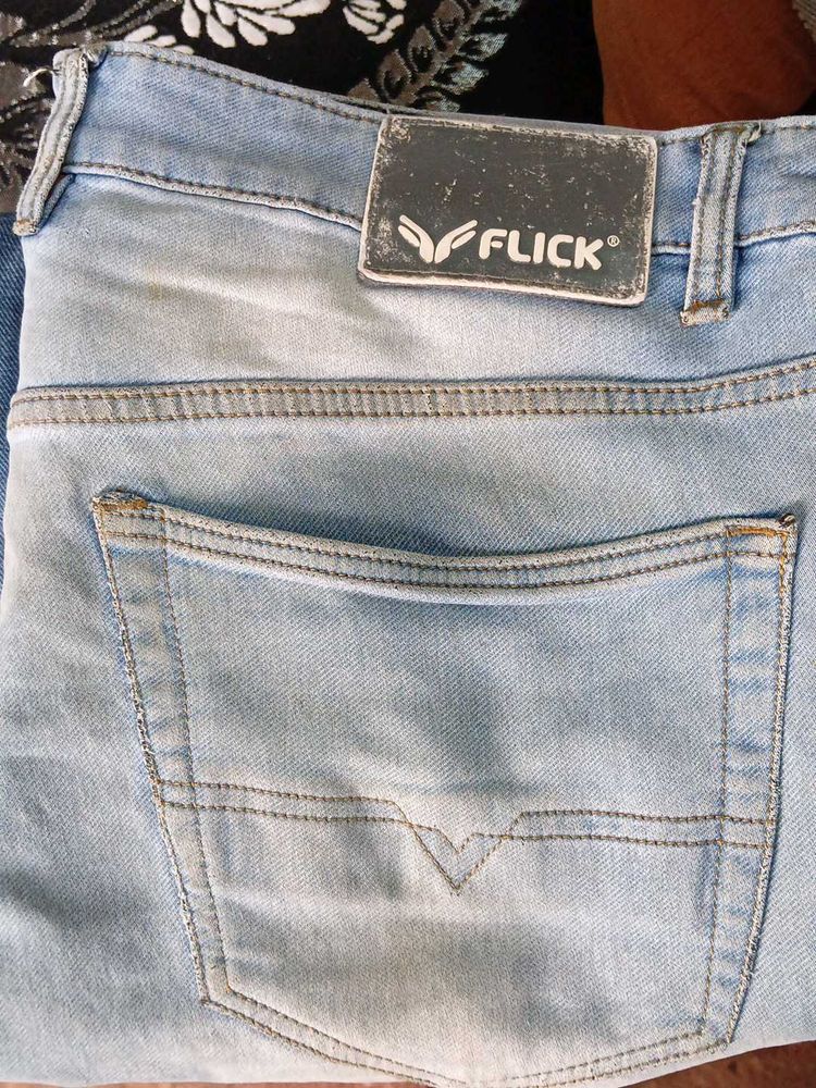 Flick Light Wash Jeans