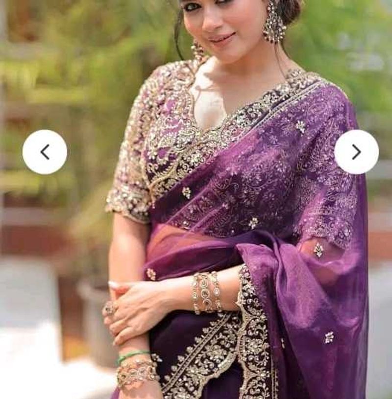 New Wine Shade Saree With Designer Blouse Piece