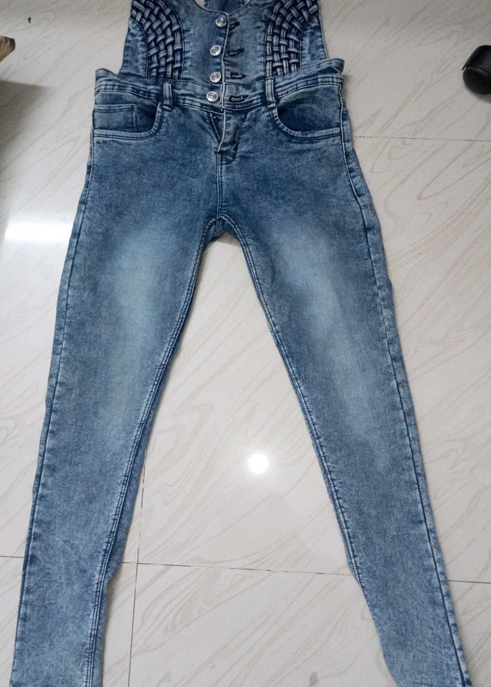 Jeans With Shoulder Belt For Girl