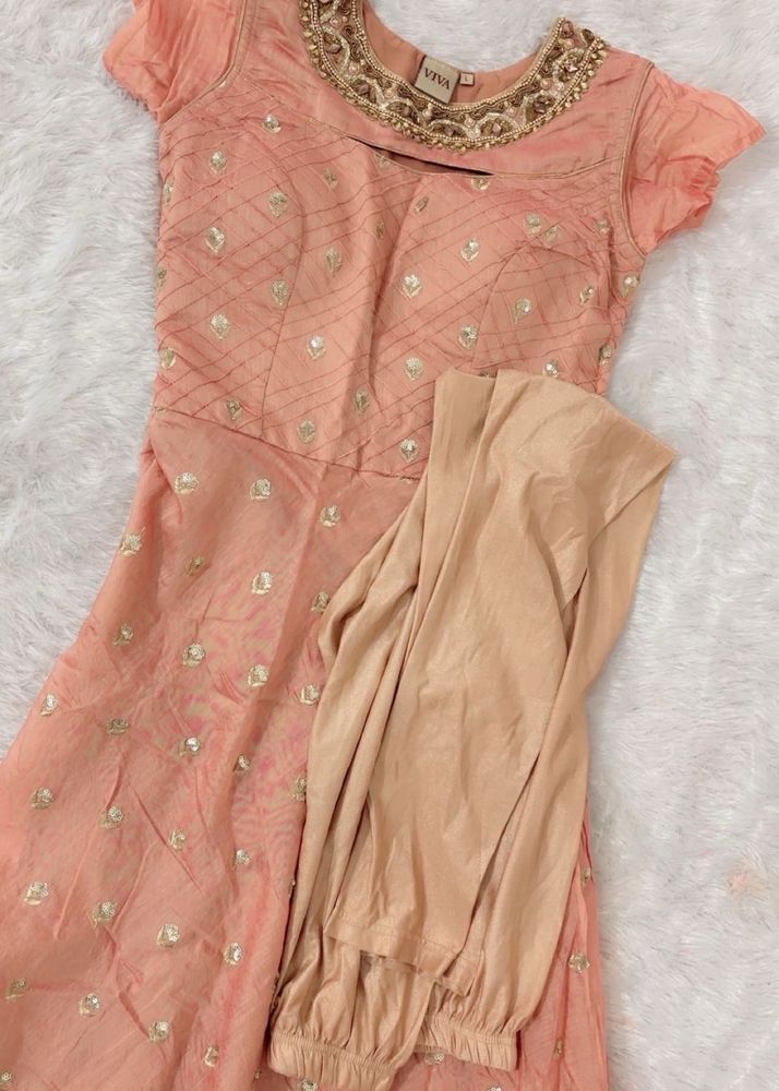 Elegant Peach Gown Set