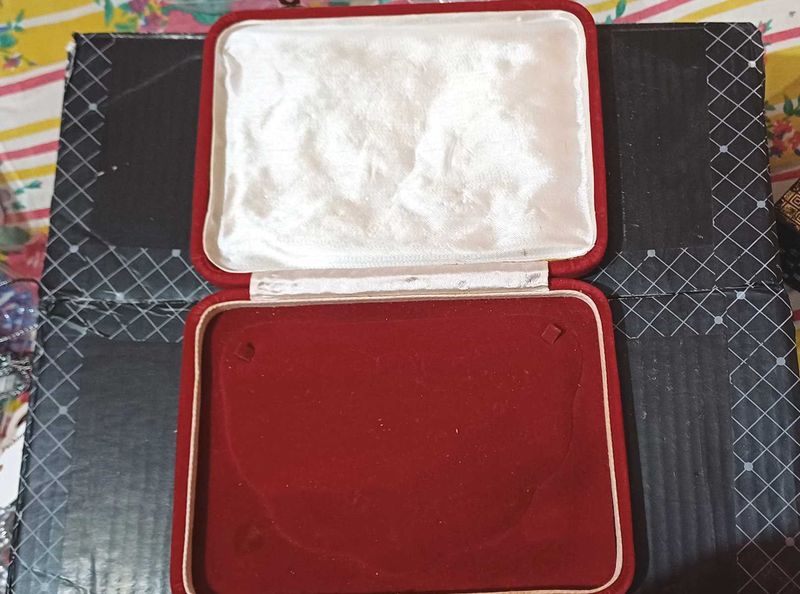 Vintage Red Velvet Jewelry Box