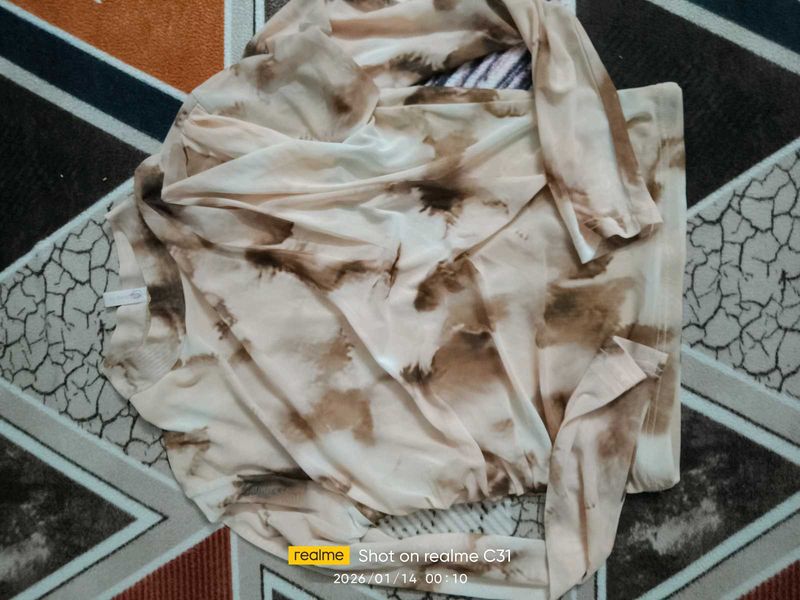 Brown Tie-Dye Pattern Top