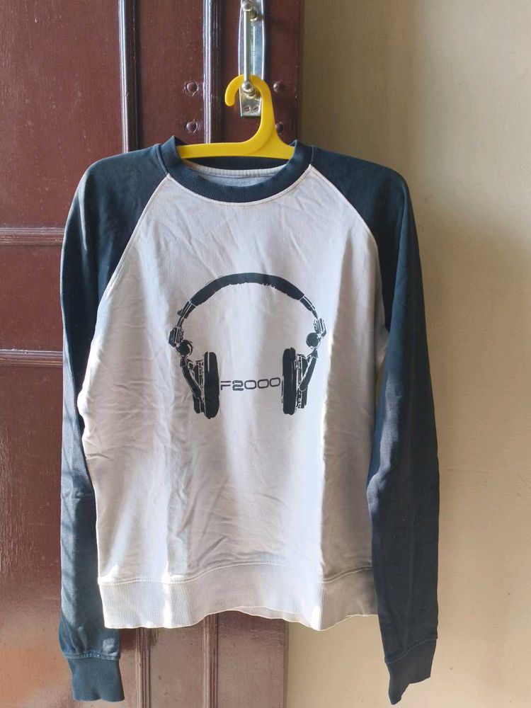 Graphic Print Crew Neck Sweatshirt