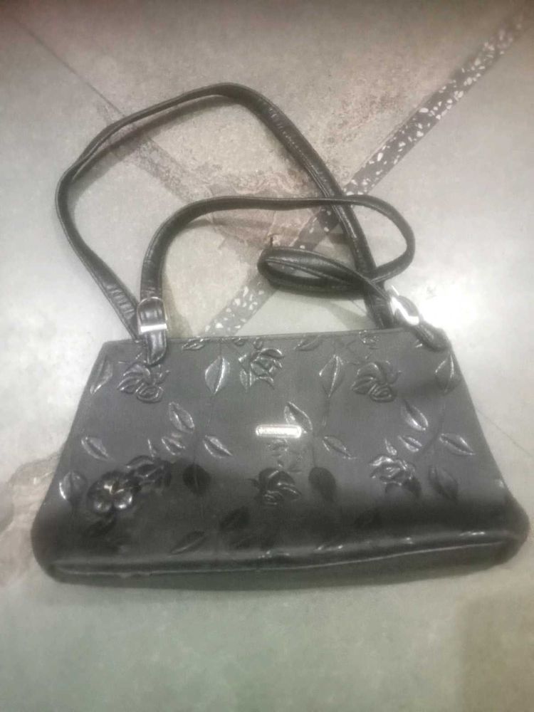 Black Purse