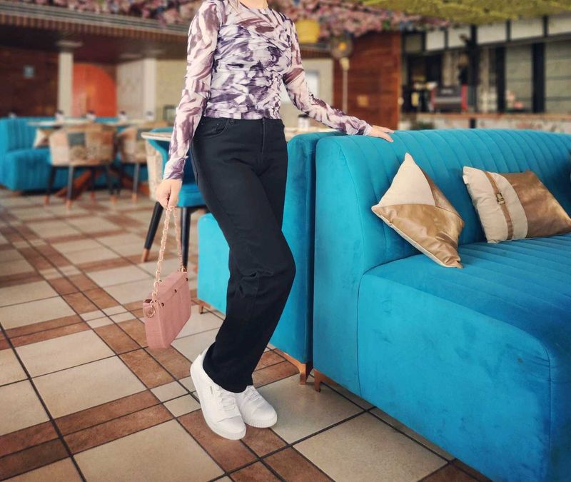 Black High Waisted Jeans