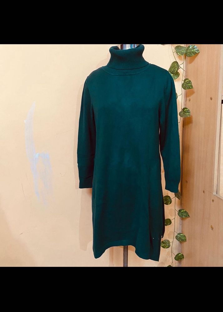 Green Turtleneck Knit Dress