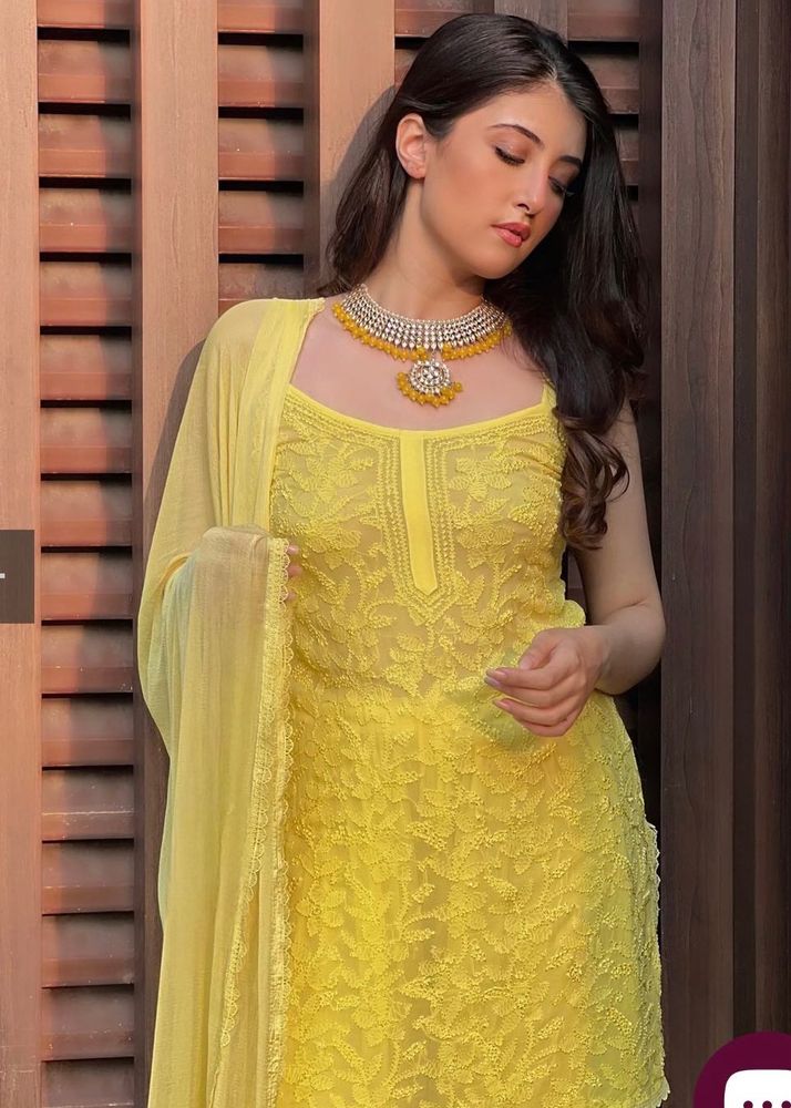 Label Aishwaryrika- Strappy Sheer Chikankari Kuri