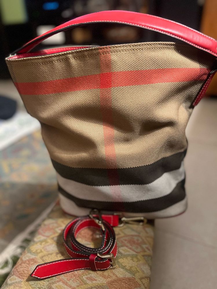 Handbag
