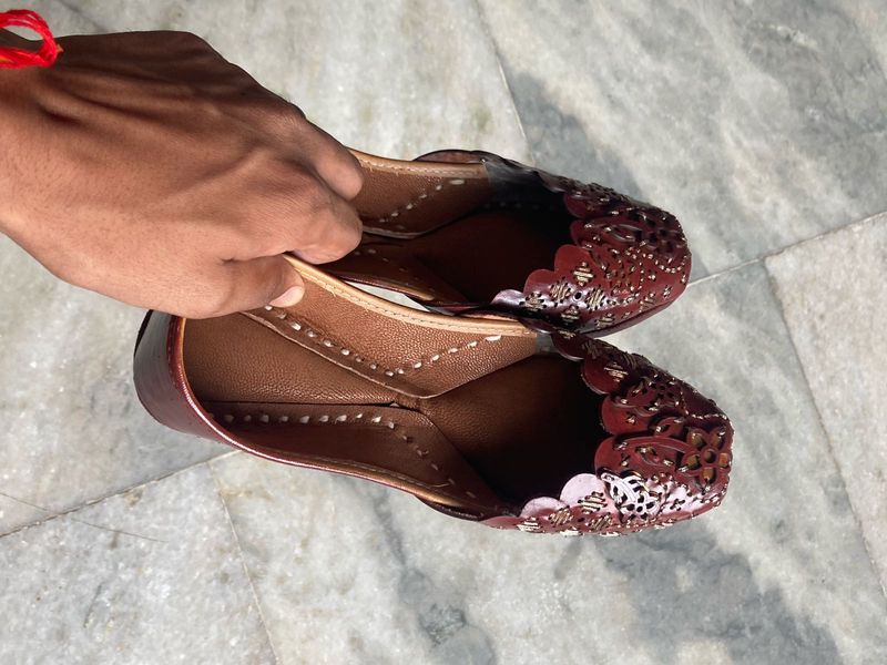 Pure Leather Punjabi Jutti
