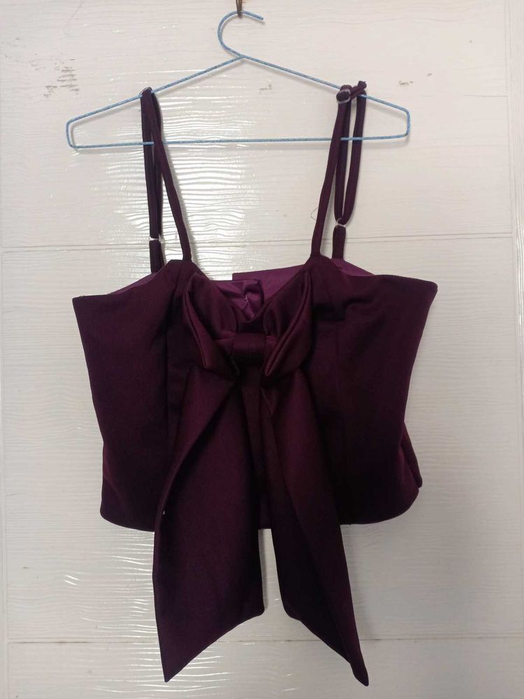 Front Bow Crop Top