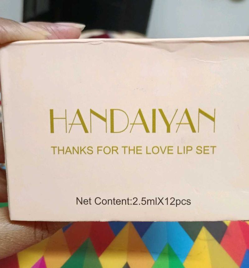 Handaiyan Lip Set (Brand New- Without Price Tag)
