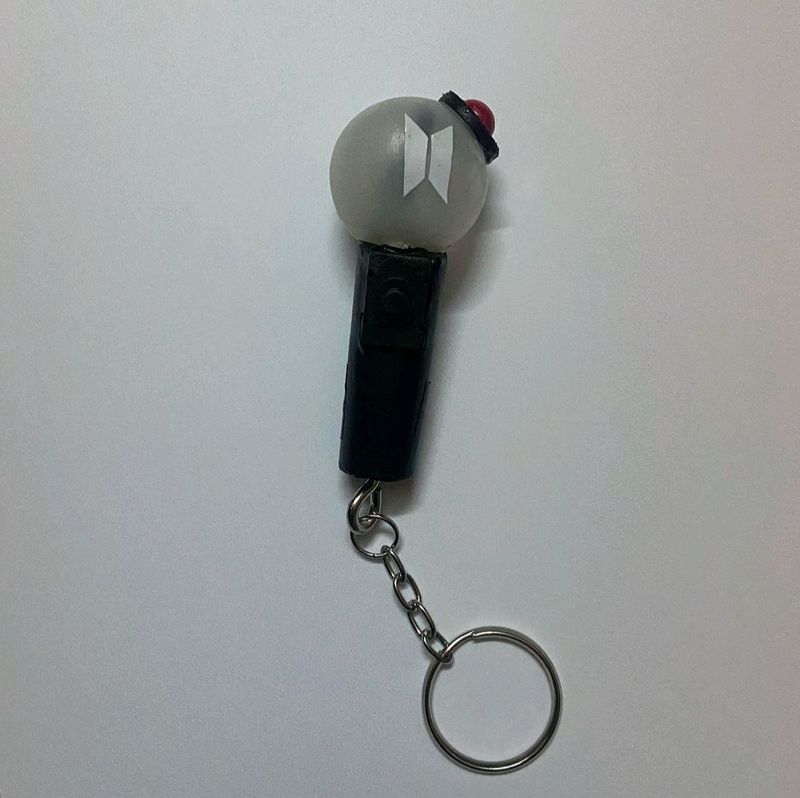 ARMY BOMB KEYCHAIN
