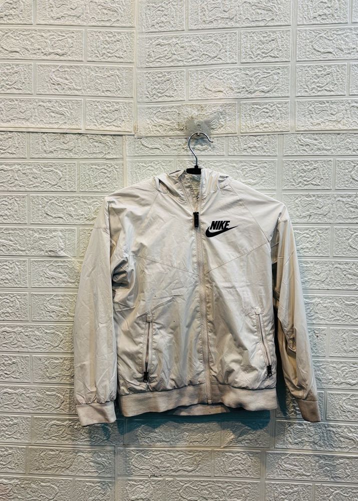 🇬🇧 Nike Imported Lightweight Jacket