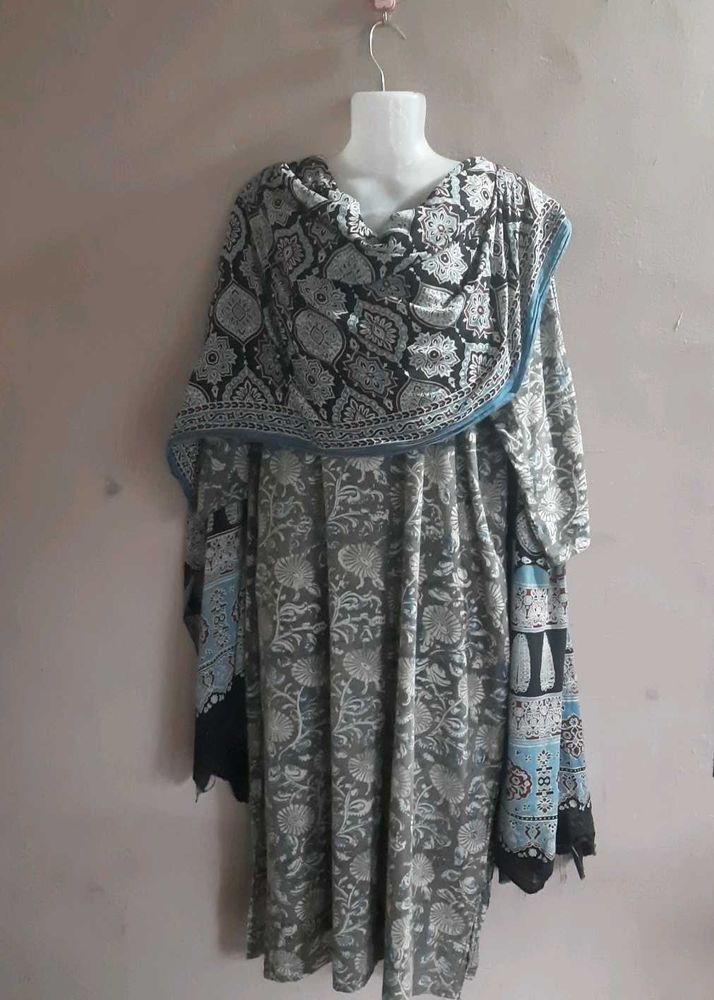 Kalamkari Print Kurta With Duppatta