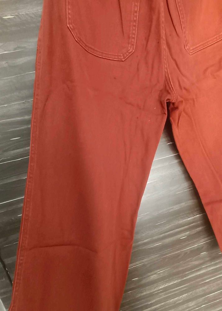 Rust-Colored loose feet denim pant