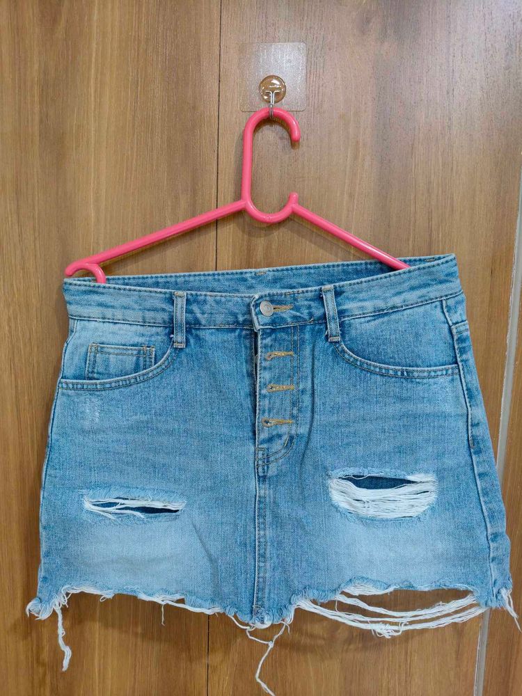 Comfortable Distressed Denim Mini Skorts
