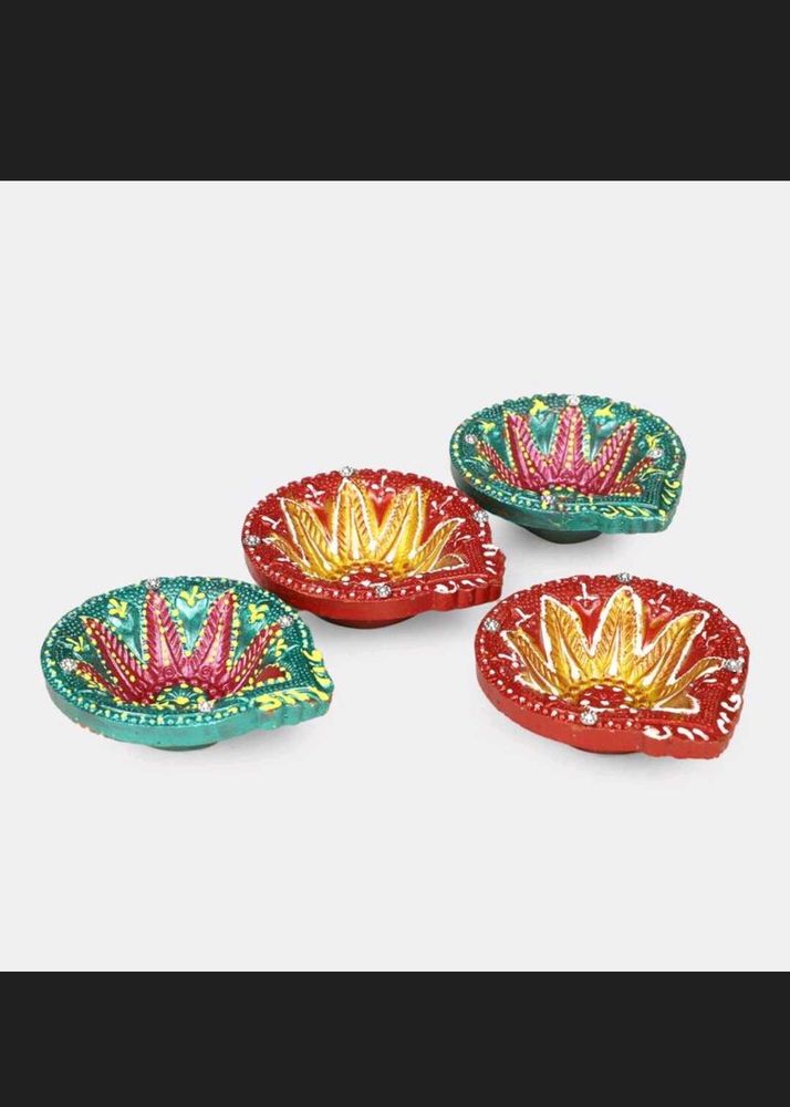 DIYA SET OF 4 BIG SIZE