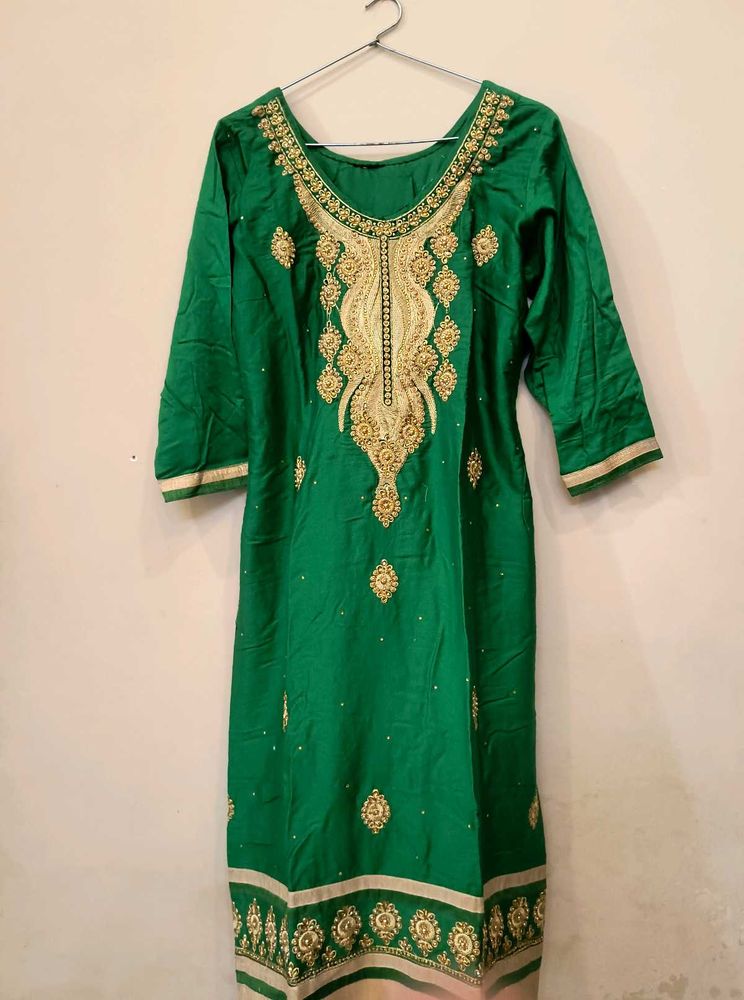 Elegant Green And Golden Suit