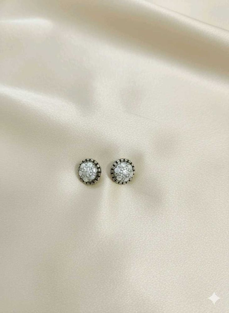 Elegant Stud Earrings