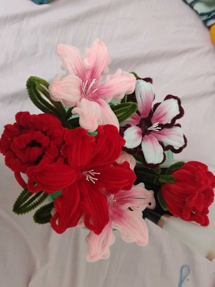 Handmade Pipe Cleaner Flower Bouquetl💐