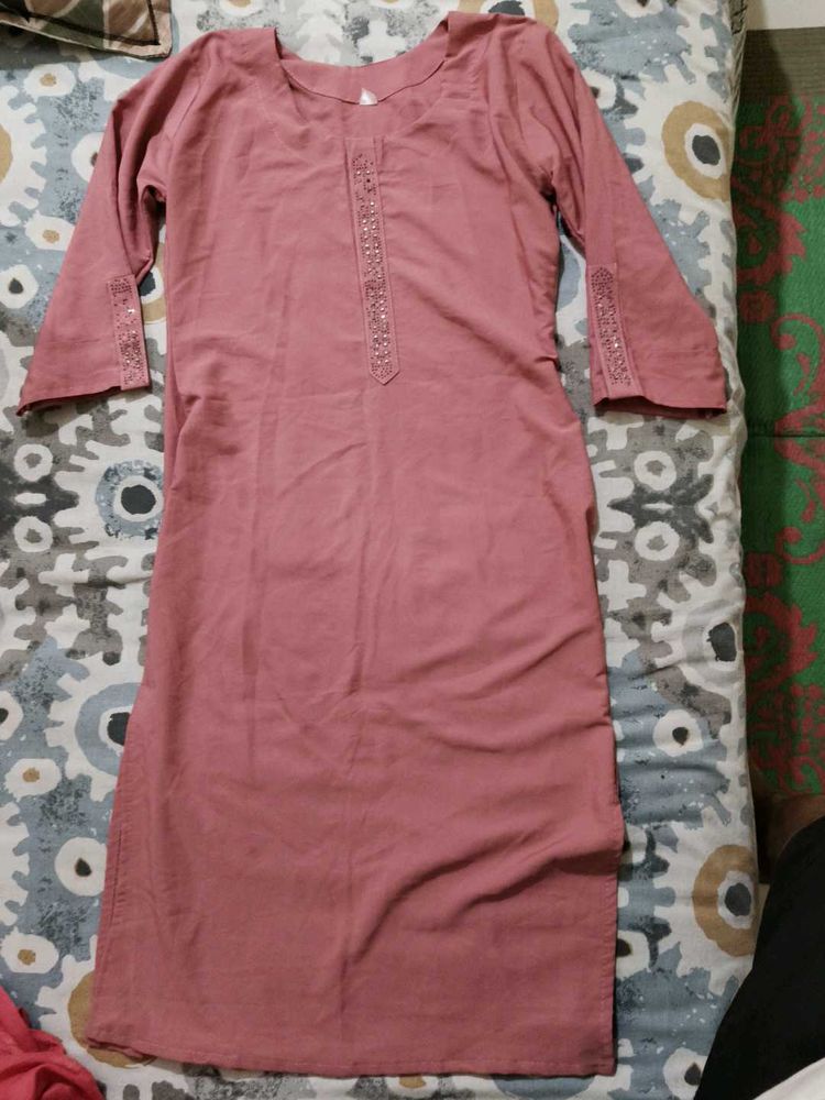 Pink Embellished Kurta