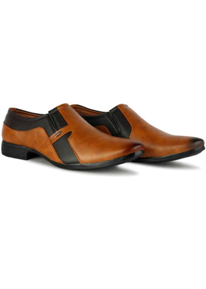 Moccasin Shoes (Size: 8 India/UK)