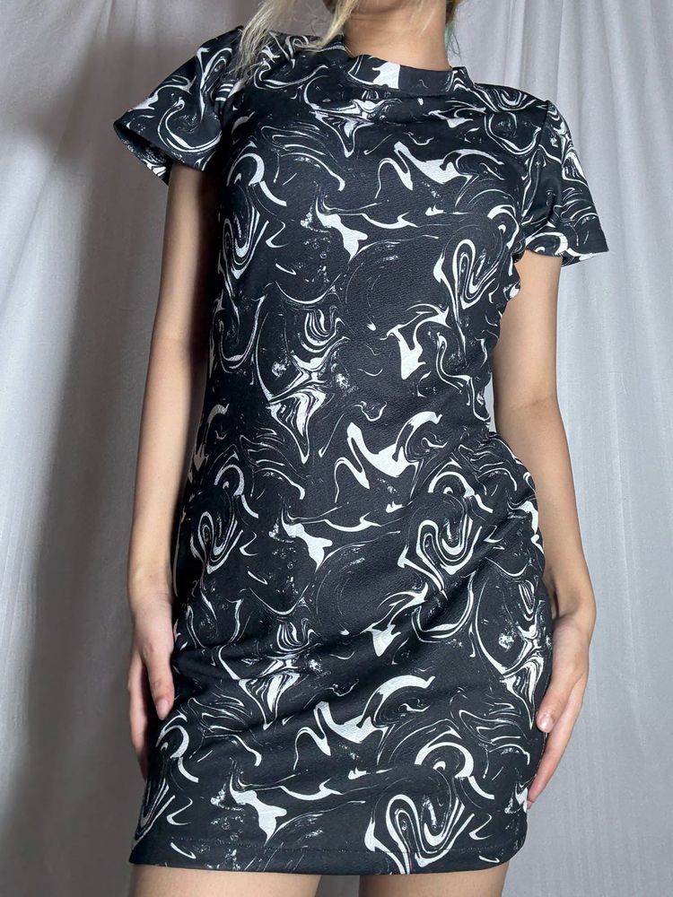 Black Bodycon Dress
