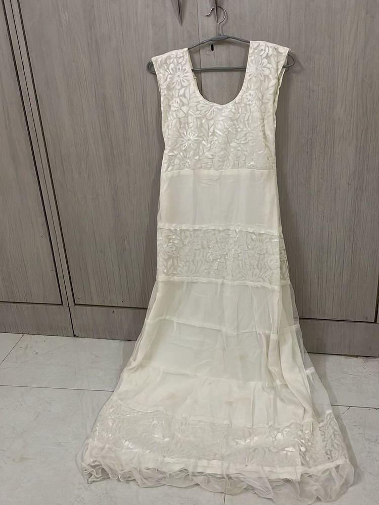 Elegant White Maxi Dress