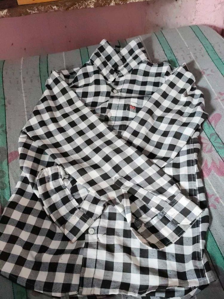 Checked Shirt m size used