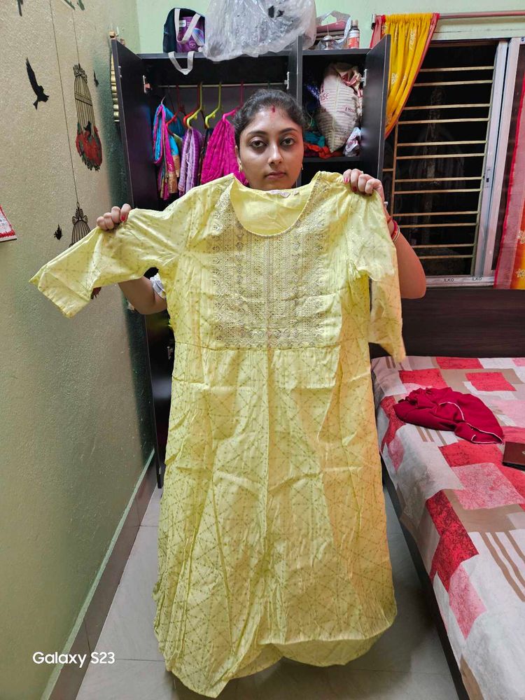 Beautiful Gown_L Size_never Used