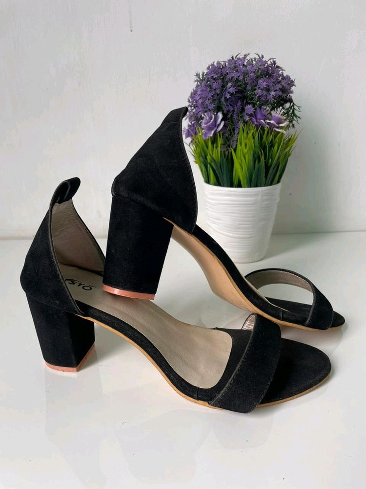 High Heels For Girls 👠( Price dropped )
