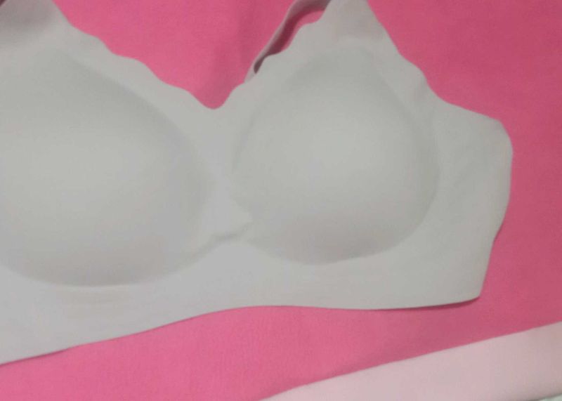 White Wireless Bra