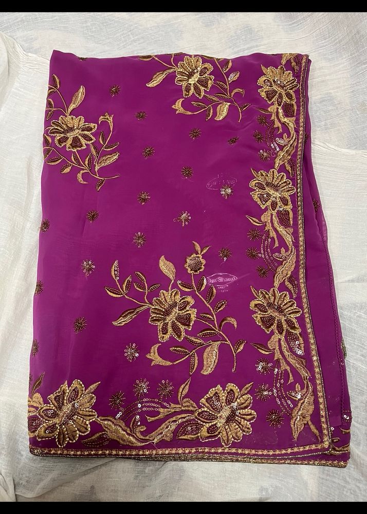 Magenta Saree Without Blouse