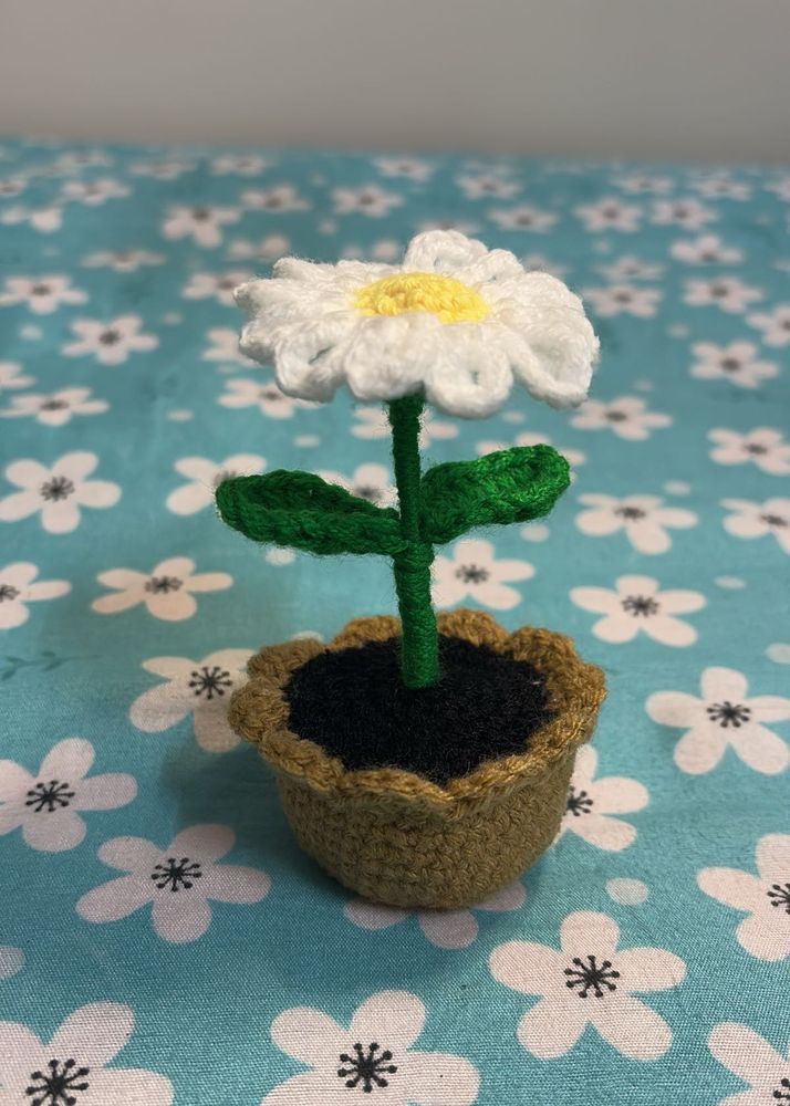 Crochet Flower With Pot