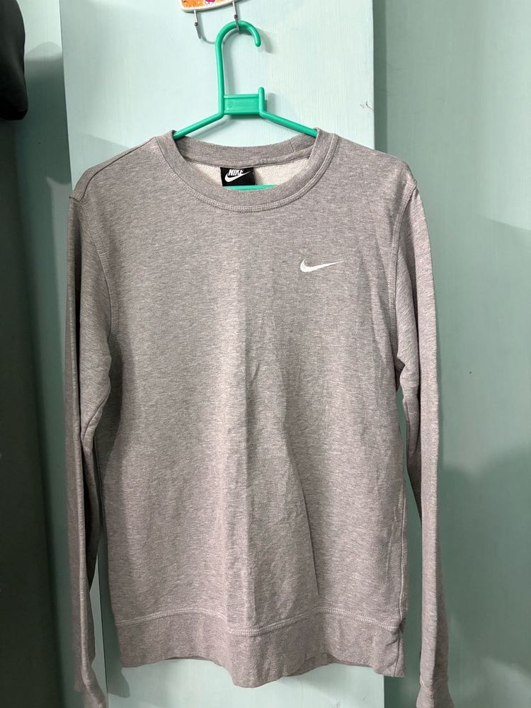 Nike Grey Sweatshirt