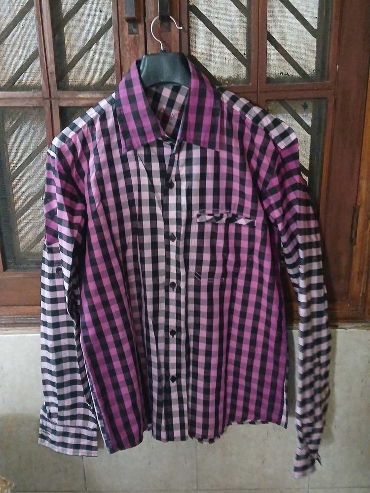 Pink &amp; Black Plaid Button-Down Shirt
