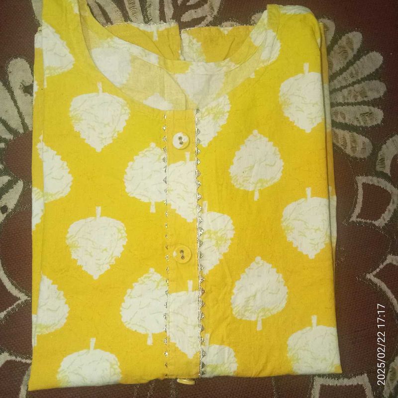Yellow Top