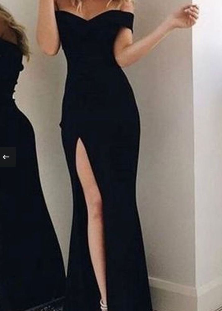 Black Long Gown With High Slit