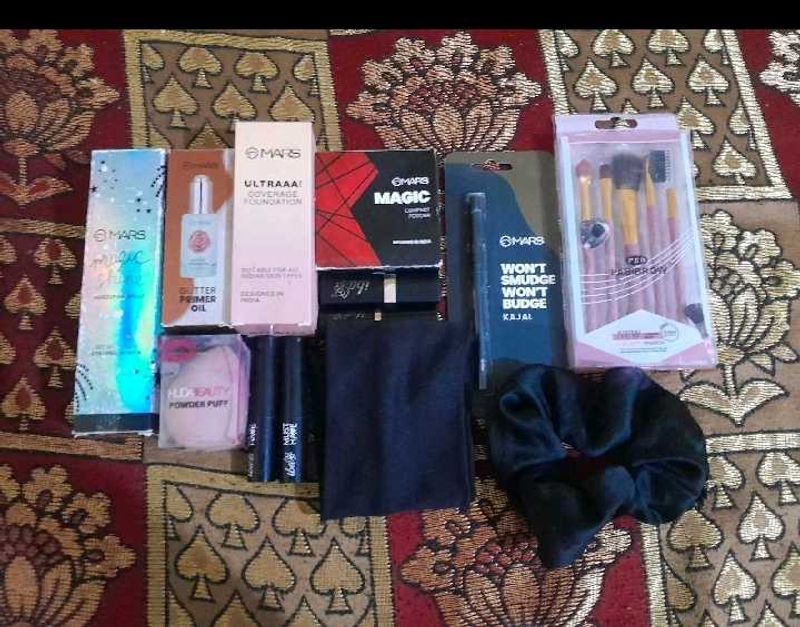 MARS Makeup Bundle