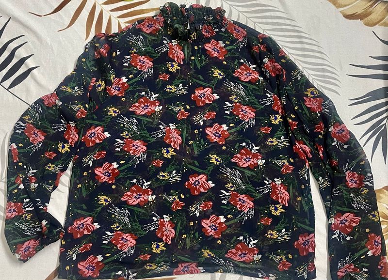 A Cute Korean Style Printed Top