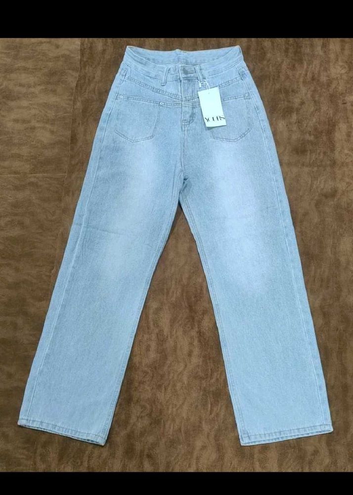 Light Wash Wide Leg Jeans