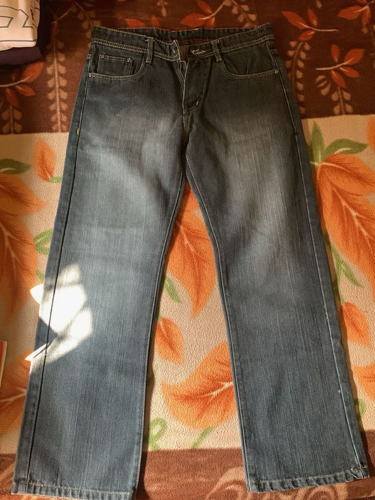 FREE DELIVERY 🤩 Grey Denim Jeans