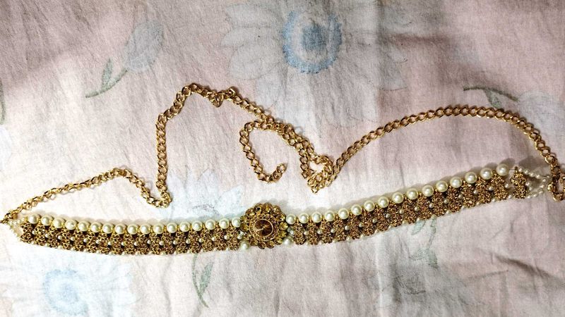 Pearl &amp; Gold Taagdi